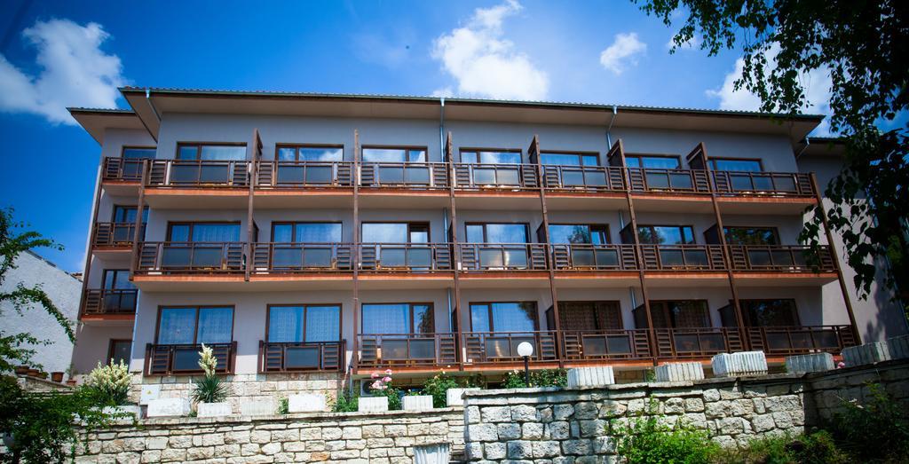 Bisser Hotel - Free Parking - Free Pool Access Μπαλτσίκ Εξωτερικό φωτογραφία