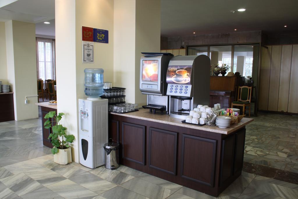 Bisser Hotel - Free Parking - Free Pool Access Μπαλτσίκ Εξωτερικό φωτογραφία
